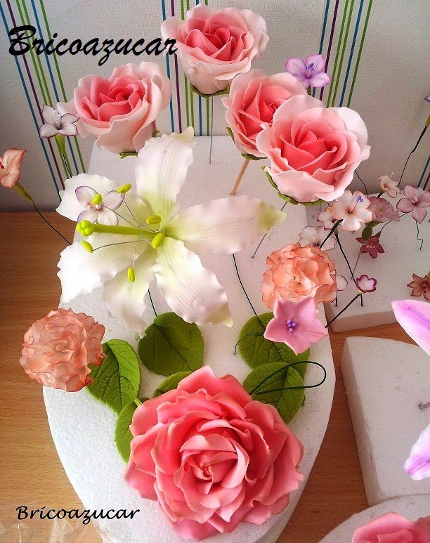 Curso de Flores en Pasta de Azúcar